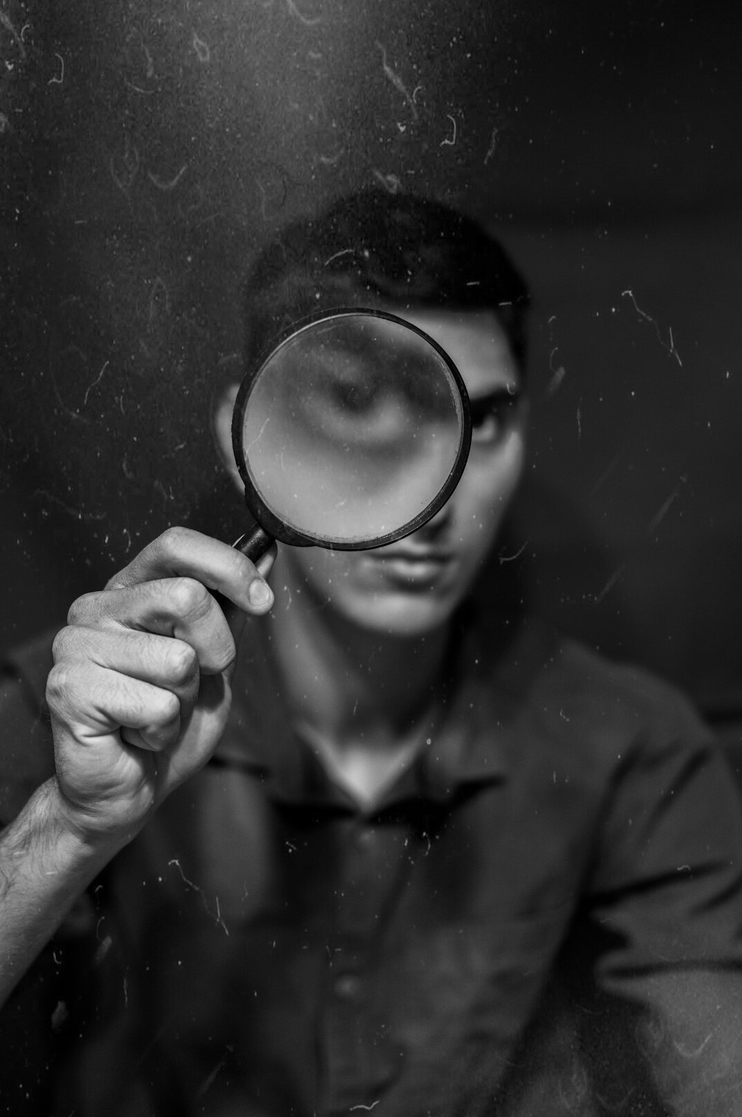 detective solving mystery